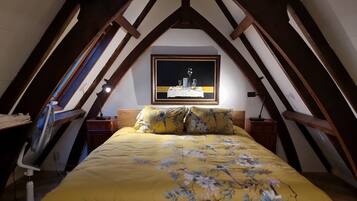 2 slaapkamers, een strijkplank/strijkijzer, wifi, beddengoed