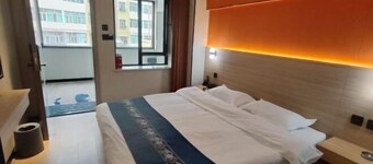 Altay Fenglinwan Boutique Hotel