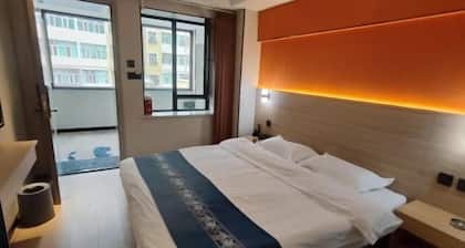 Altay Fenglinwan Boutique Hotel