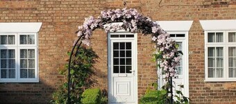 Lavender Cottage, a pretty period cottage in Louth