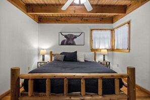 5 Schlafzimmer, Bügeleisen/Bügelbrett, kostenloses WLAN, Bettwäsche
