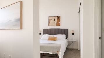 1 slaapkamer, een bureau, een strijkplank/strijkijzer, gratis wifi