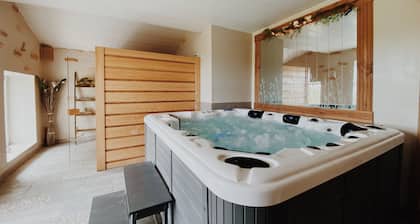 Domaine de Saint Florent - Piscine & Spa