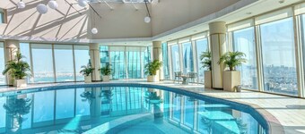 Luxurious 25th floor 1 BR Seaview, center location, historic & Modern bahrain