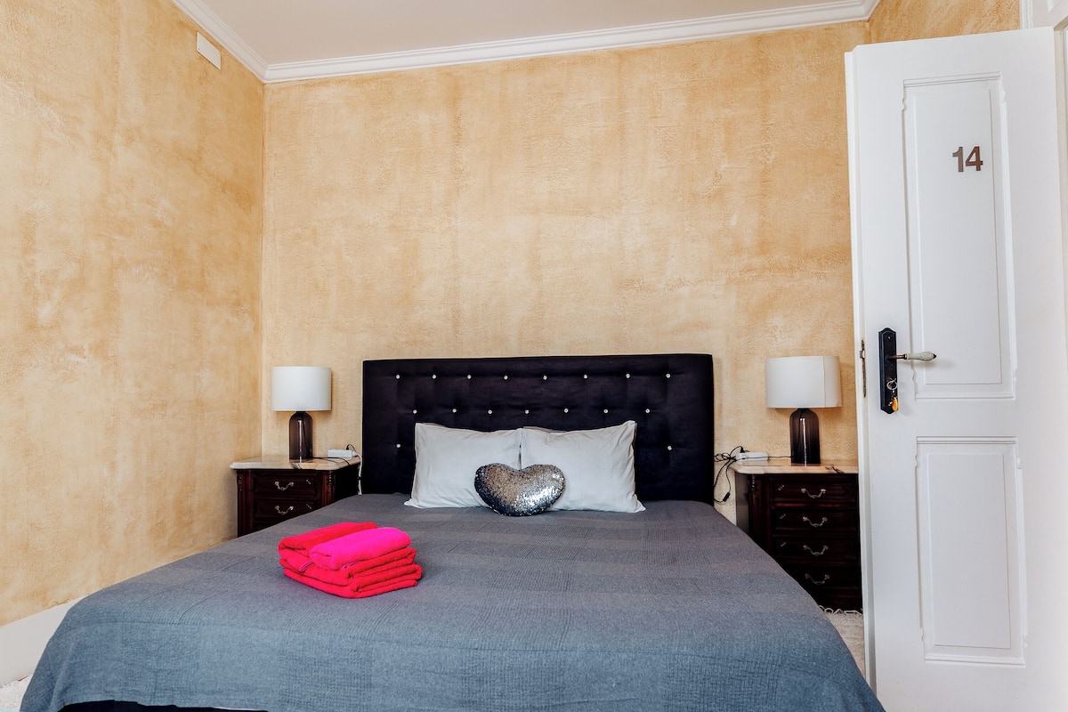 Chambre Panoramique | Wi-Fi gratuit, draps fournis