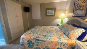 1 quarto, Wi-Fi de cortesia, roupa de cama