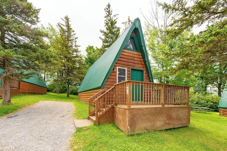 1 habitación y wifi gratis . Jellystone Park of Western New York