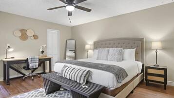 3 bedrooms, desk, travel crib, free WiFi