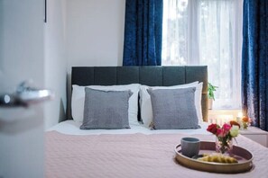 2 bedrooms