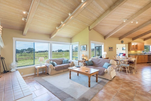 Deer View | Hot Tub & Filtered Ocean Views