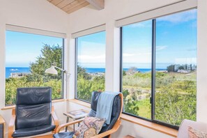 Interior - Sea Drifter – Stunning Home for 6 in Sea Ranch (Sea Ranch)