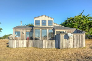 Exterior - Albatross House | Ocean View | Hot Tub (Sea Ranch)