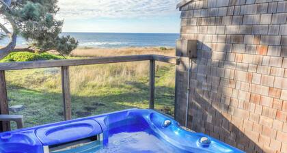 Sea Pine | Hot Tub with Ocean View