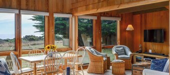 Sibley | Beautiful Ocean Views & Hot Tub!
