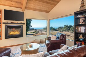 TV, fireplace - The Sixpence | Beach Access | Hot Tub (Sea Ranch)