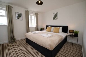 2 chambres, fer et planche à repasser, Wi-Fi