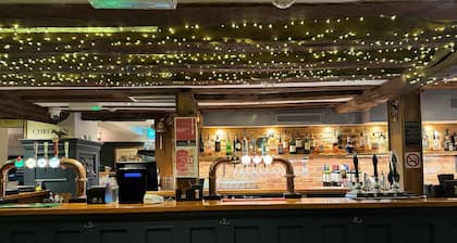 OYO The Greyhound Inn