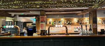 OYO The Greyhound Inn