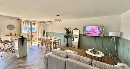 Modern 3 bedrooms, train, tramway, aerport
