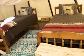 1 bedroom - Raven Tipi, Rustic "Raven" Tipi by Bighorn Mountains (Story)