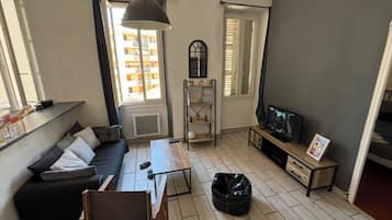 Fernseher