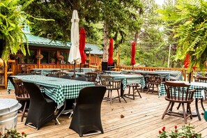 Outdoor dining - Mid-Century Holiday Trailer, Rustic Mid-Century RV (Story)
