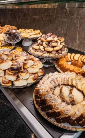 Petit déjeuner buffet