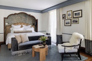 In-room safe, desk, laptop workspace, blackout curtains - Ancora Cortina (Cortina d'Ampezzo)