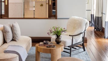 Grand Suite, Balcony | 1 bedroom, in-room safe, desk, laptop workspace