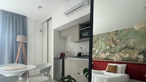 Family Triple Room | Gebar bulu kapas, peti besi dalam bilik, langsir/tirai gelap terus 