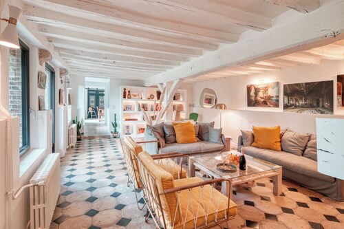 Une longère totalement rénovée et son grand jardin à 1h de Paris.