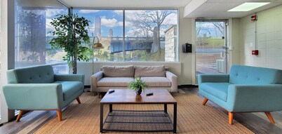 Sleepover | Elite 1BD/1BA + Gym - Cincinnati