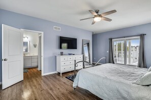 7 bedrooms, free WiFi