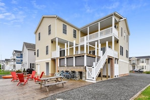 Unclassified image, 3 of 77, button - 7 Bedroom Bayside Home in Bethany Beach: Elevator, Pool, Short Walk to Beach! (South Bethany)
