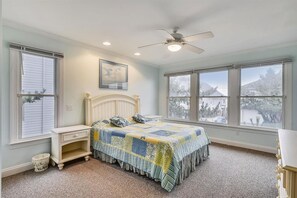 6 bedrooms, iron/ironing board, free WiFi - Amazing 6 BR Oceanside Property in Bethany Beach: Elevator, Hot Tub, Sleeps 15! (South Bethany)