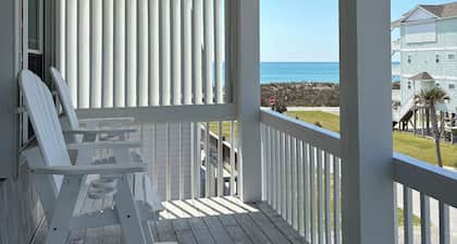Perfect for Fall Fishing 2 day min / Sun-Sun Summer rental / Ocean & Sound View