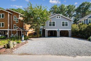 Exterior - Spacious Bayside 5 Bedroom in Bethany Beach! (South Bethany)