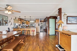 Dining - The Buffer Zone: Oceanfront Bliss in Bethany Beach (South Bethany)