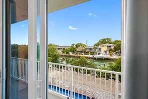 Interior - Sombrero Siesta: Heated Pool & Stunning Canal Views (Marathon)