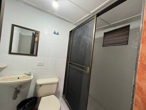 Bathroom - Hotel Mardol (San Juan de Pasto)