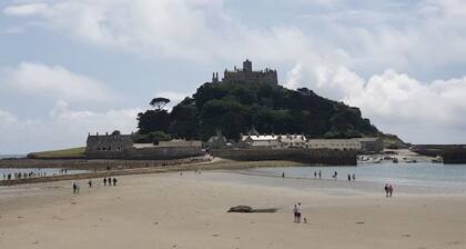 Serenity, seaside town in Penzance