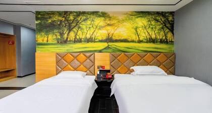 Hongsheng Business Hotel