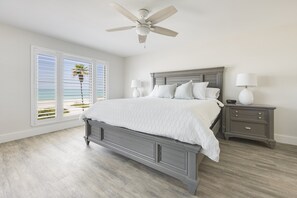 2 bedrooms, WiFi, bed sheets - All New! Gulf Front! High End! (Sanibel)