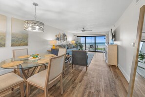 TV - All New! Gulf Front! High End! Pelicans Roost 302 on Sanibel Island (Sanibel)