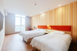 Room - Homeinn Hotel (Qingdao Zhengyang Middle Road Wanda Plaza) (Qingdao)
