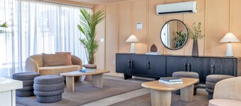 City Center Hotel by Kasa