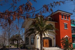 Unclassified image, 3 of 19, button - Forest Bed and Breakfast(Pet friendly) (Hualien)