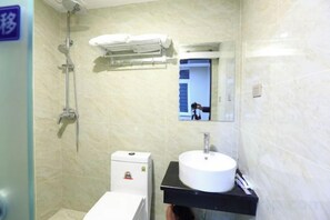 Bathroom - Xiangyang Jingyi Hotel (Xiangyang)