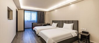 Reese Hotel