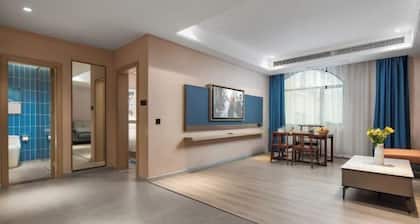 Kyriad Hotel (Mangshi People's Hospital Square)